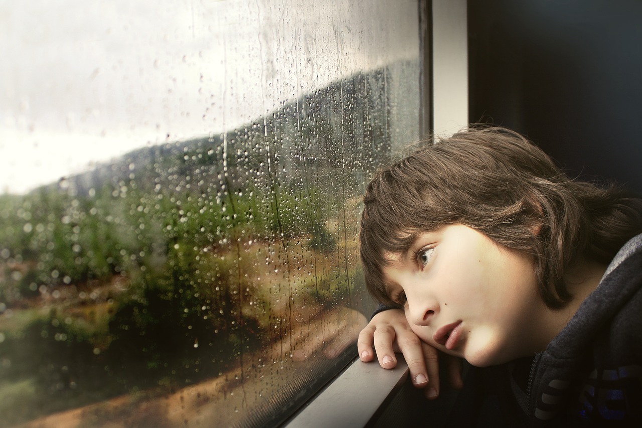 Recognizing Depression in Loved Ones: Signs & Support