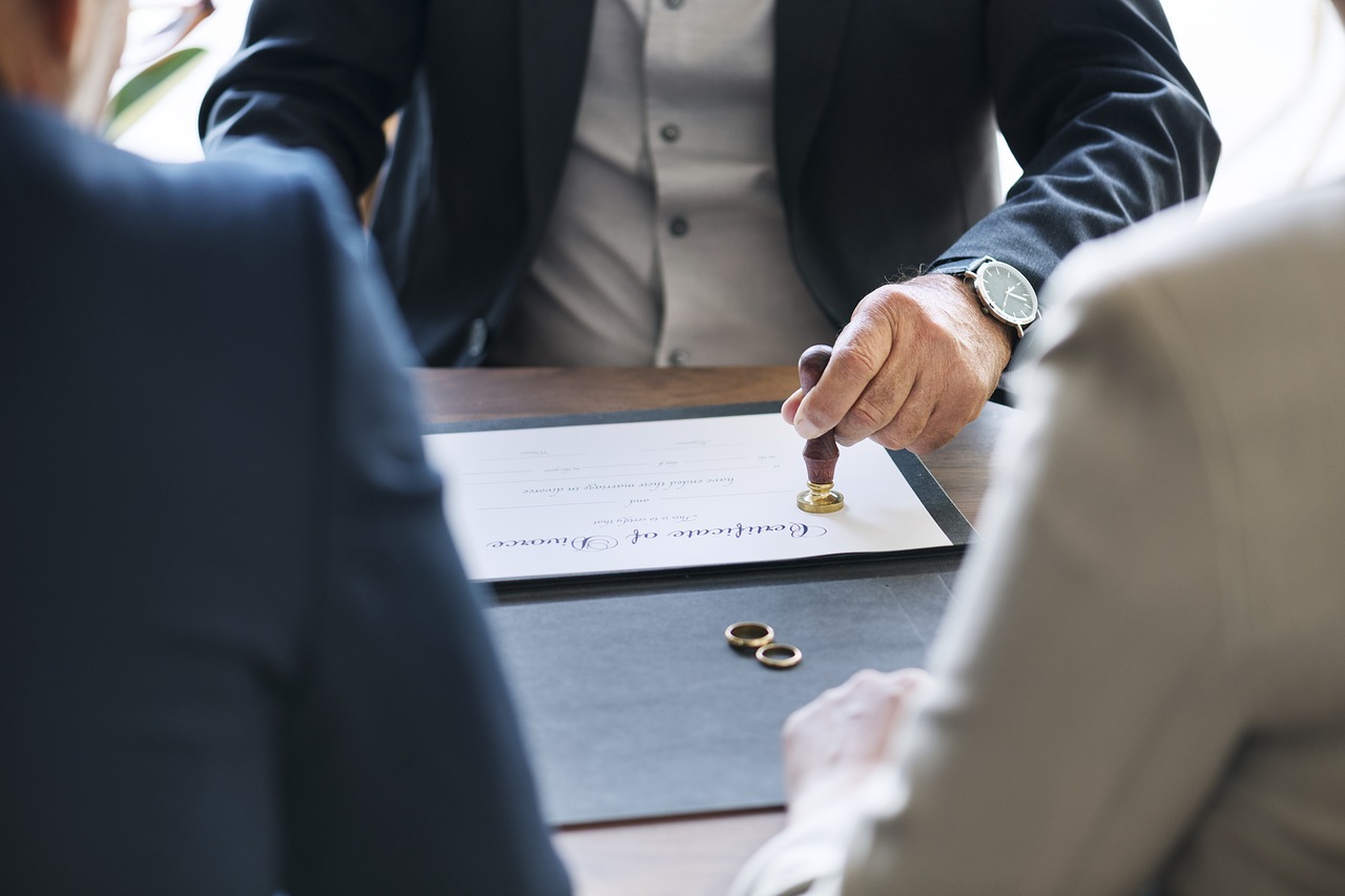 Navigating Divorce: Valuable Life Lessons for a Fresh Start