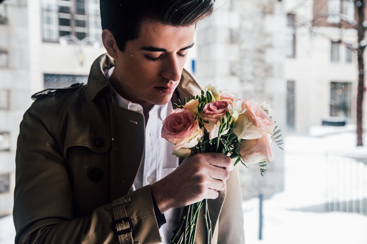 Capricorn Compatibility: Understanding the Pros & Cons of Dating Capricorns