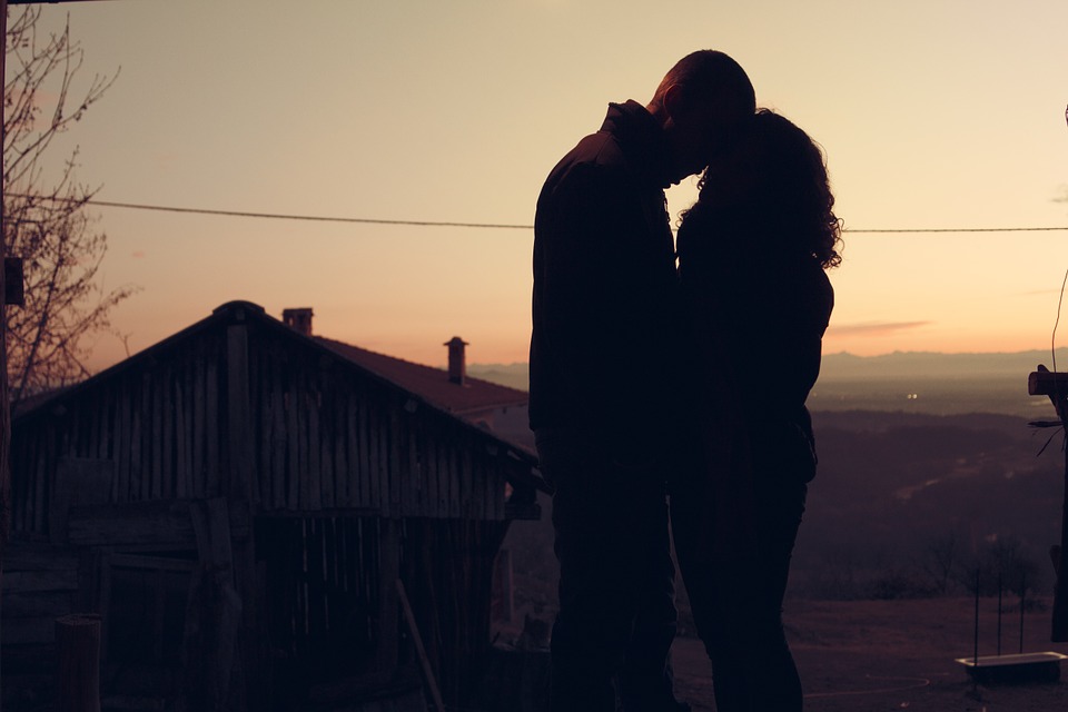 Relationship Stages: Understanding the Evolution of Long-Term Love