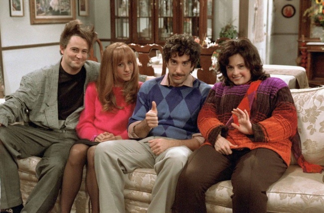 Uncovering Hidden Details in Friends: Fun Facts & Easter Eggs