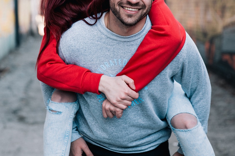 Dating a Virgo: Understanding the Pros & Cons of a Virgo Relationship