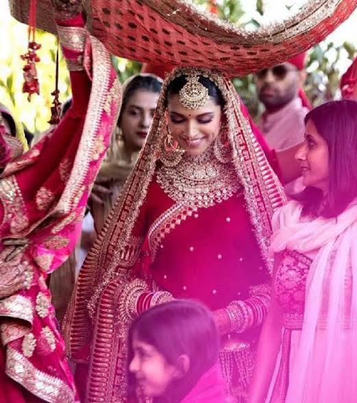Indian Wedding Trends 2024: Insights from Bollywood Celebrities