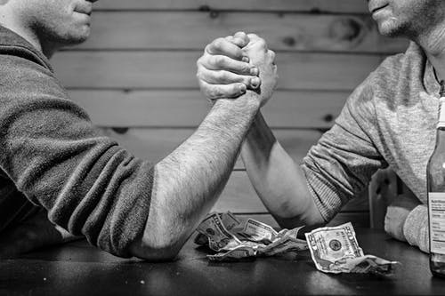 Identifying and Avoiding Toxic Friendships: A Guide to Healthy Relationships