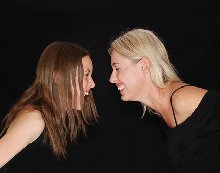 Mom as Best Friend: Recognizing the Signs of a Deep Bond
