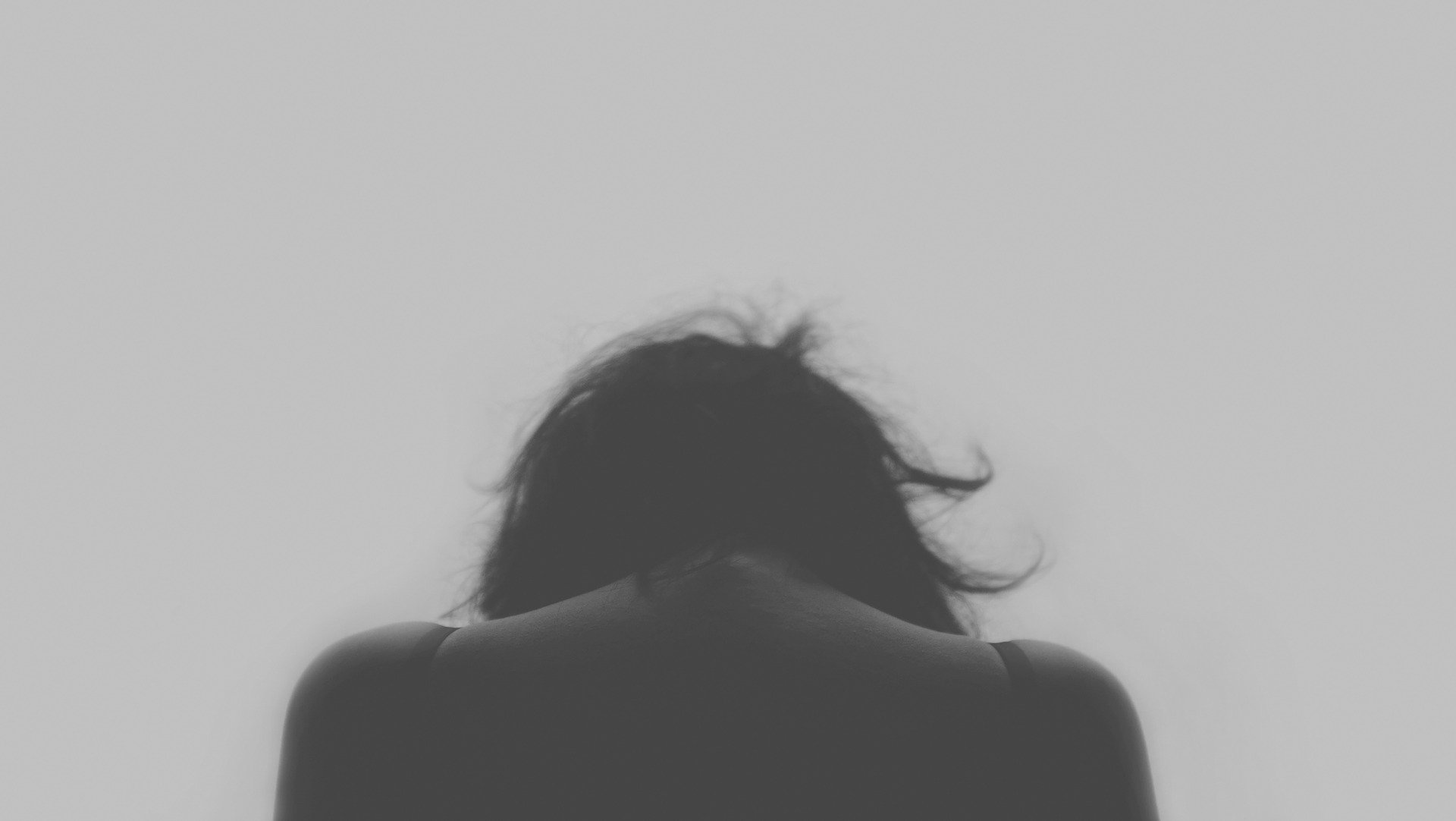 Understanding Relationship Insecurity: Causes & Solutions