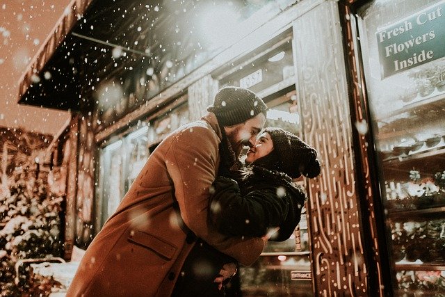 Recognizing Your Soulmate: Signs of a Deep Connection
