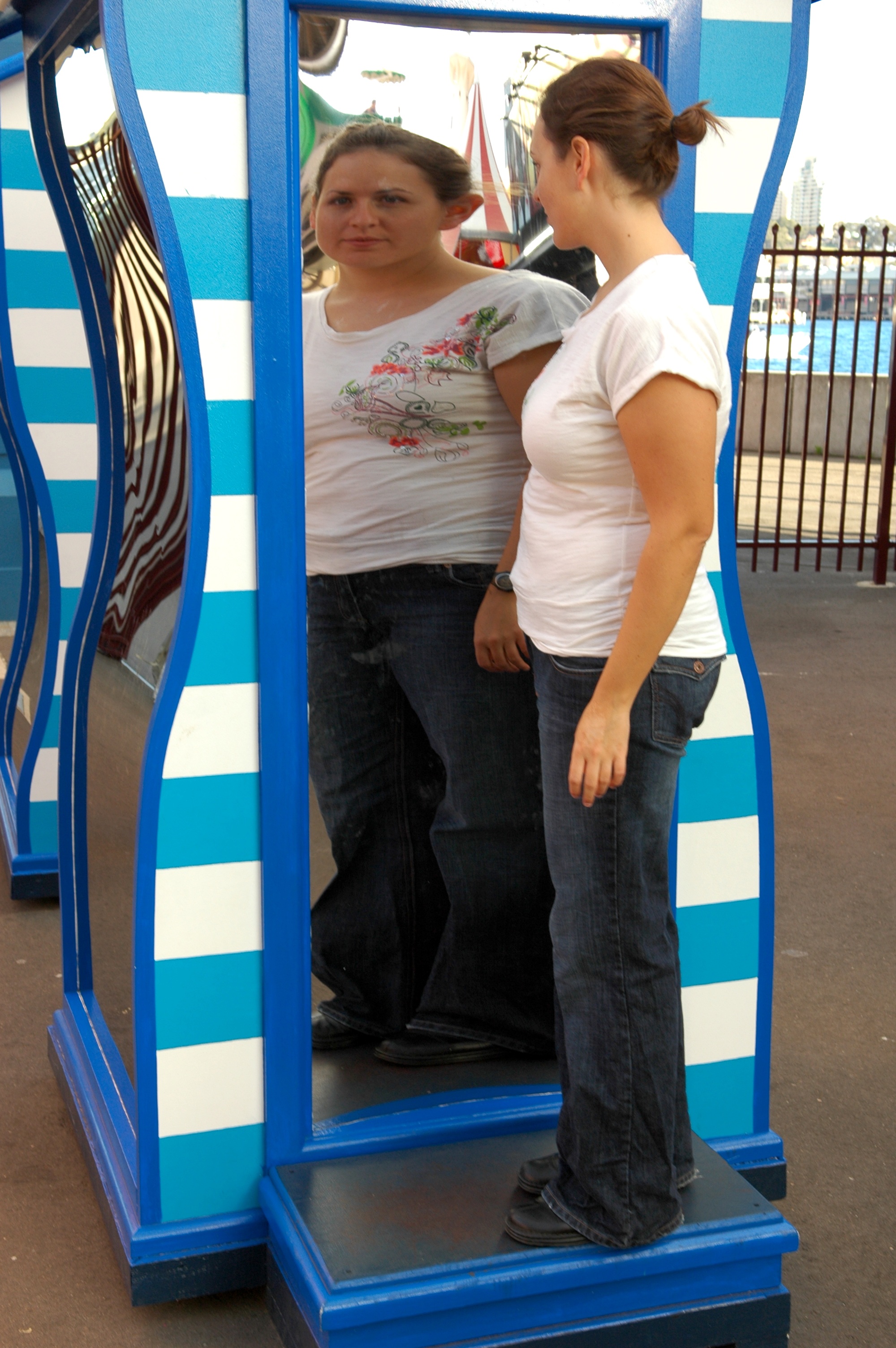 Supporting Your Partner Through Body Image Issues: A Guide for Healthy Relationships