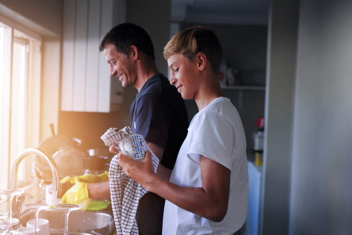 How Social Distancing is Changing Gender Roles at Home