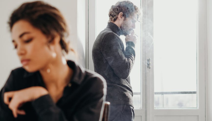 Is Your Relationship Failing? 6 Warning Signs It s Time to Re-evaluate