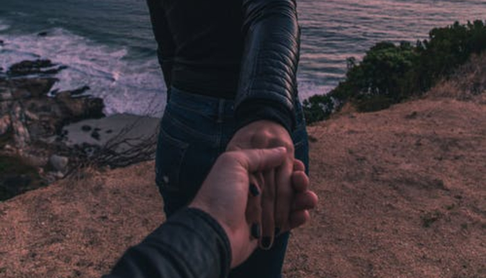 9 Proven Ways to Deepen Emotional Connection with Your Partner