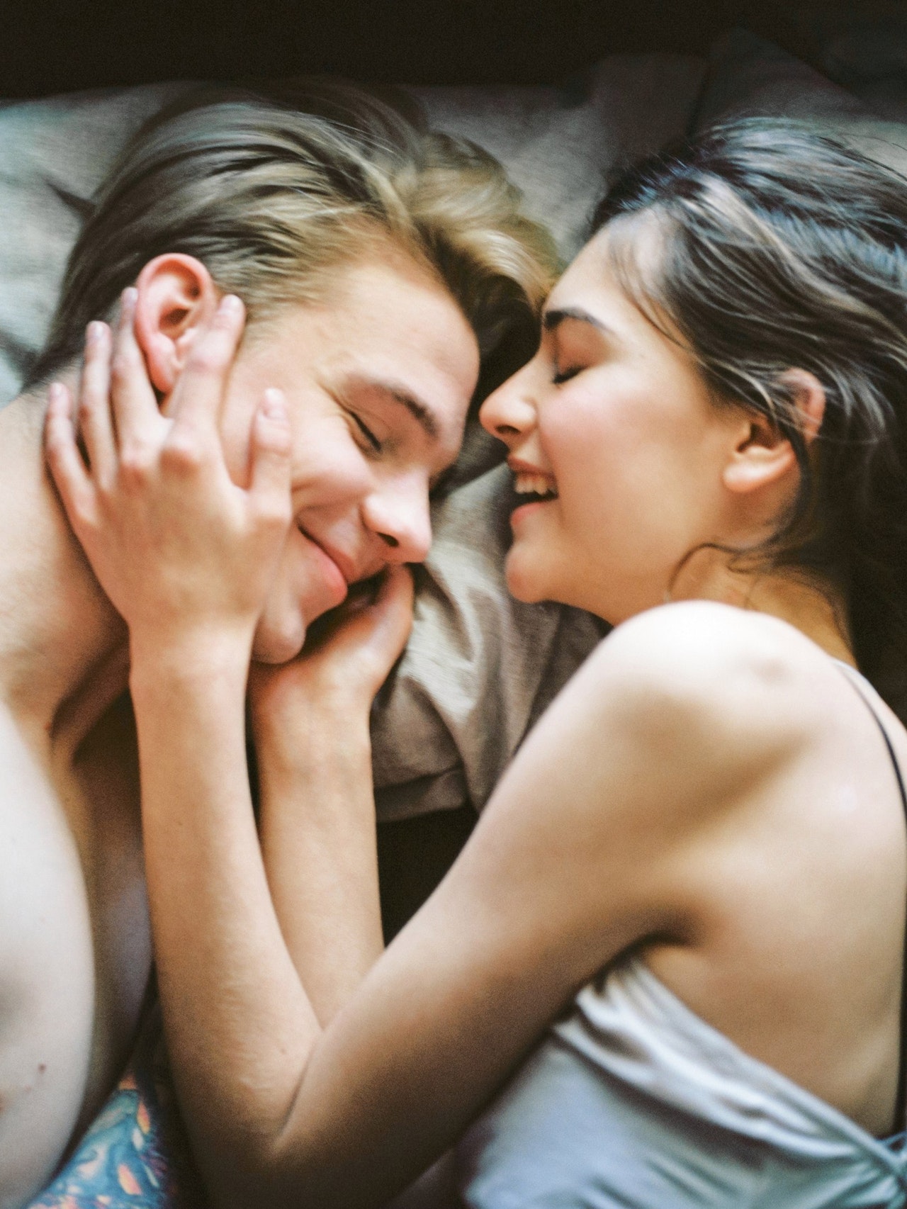 Navigating Cuffing Season: 5 Tips to Avoid Unwanted Relationships