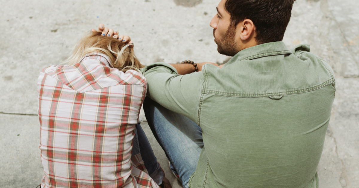 Is Your Partner Losing Interest? 5 Key Signs & What to Do
