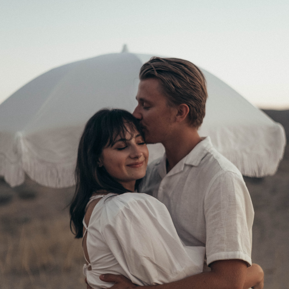 Signs of Emotional Attachment in Men: What to Look For