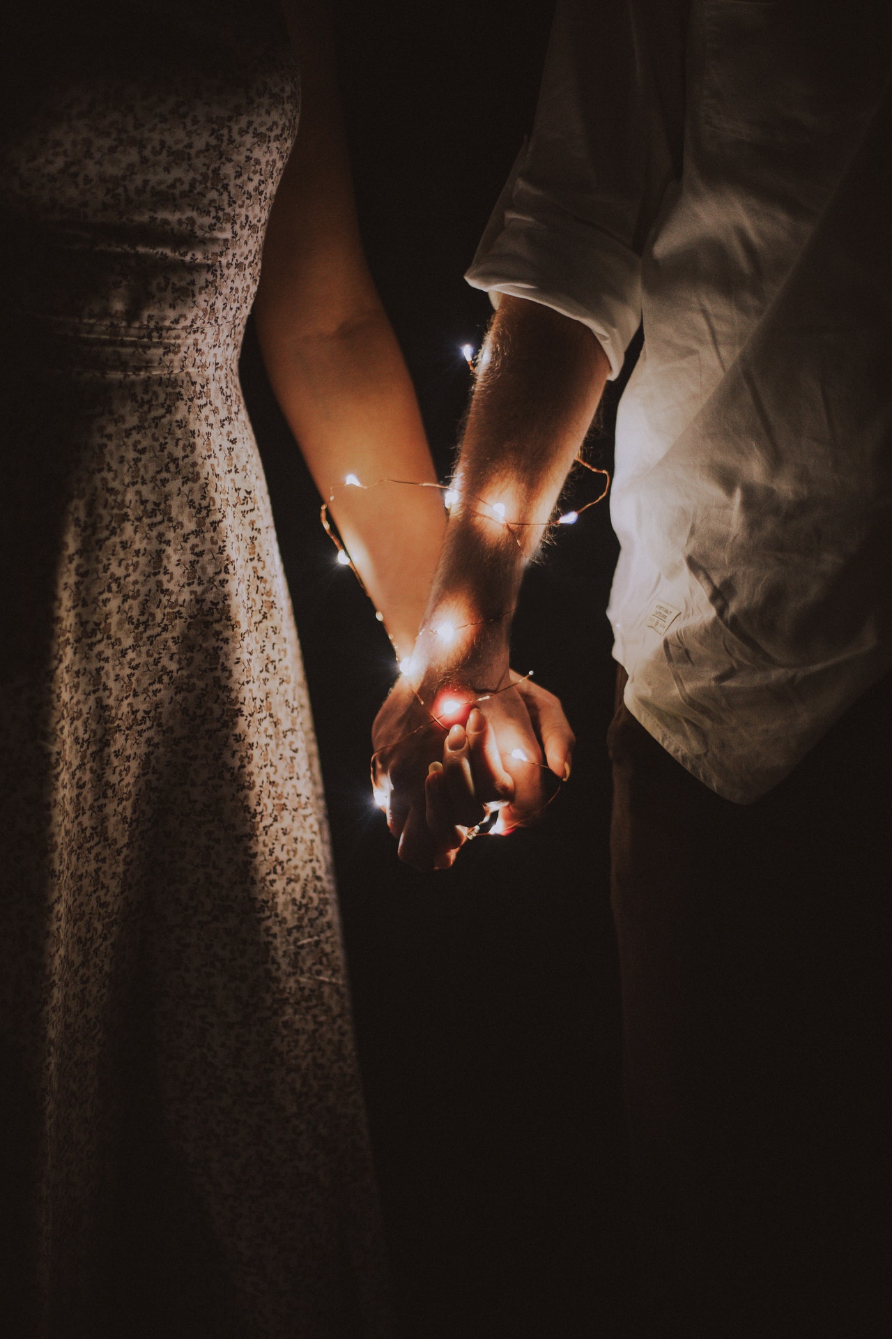Understanding Attraction to Emotionally Unavailable Men: 5 Key Reasons