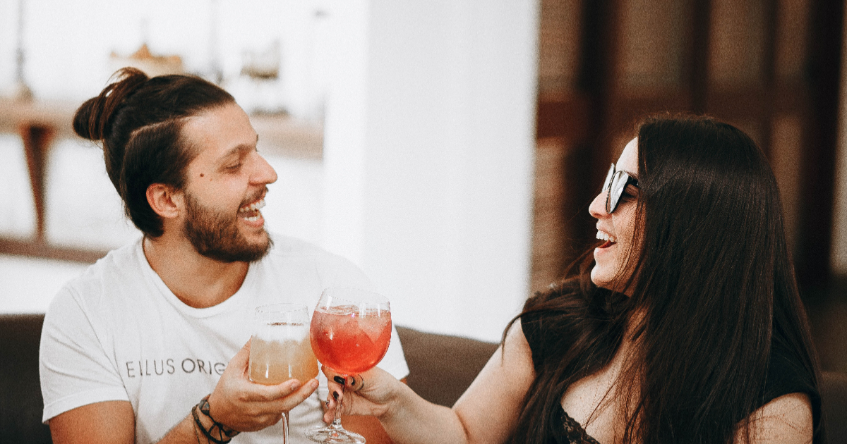 Signs of Comfort in a Relationship: Is He Really Settling In?