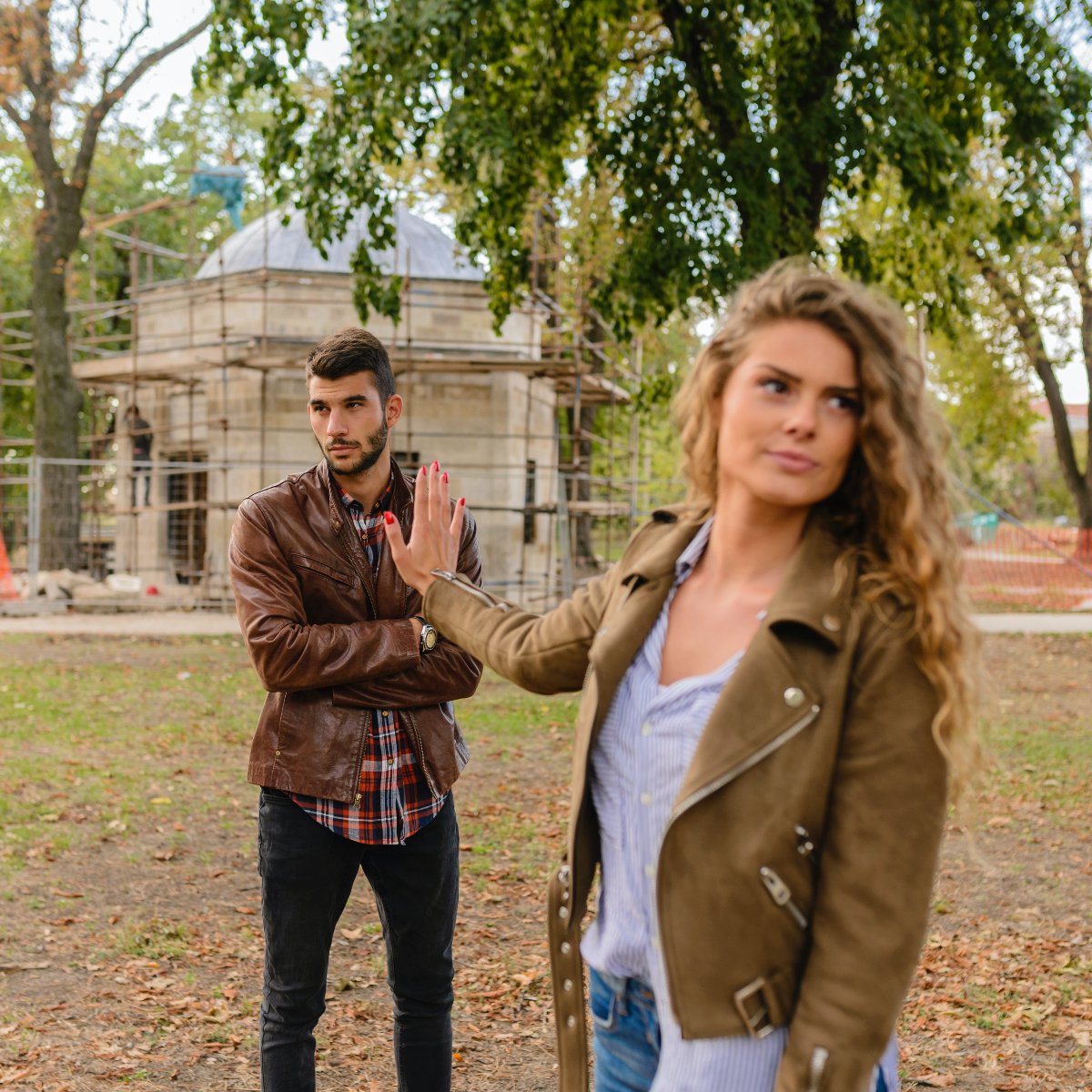 Recognizing Relationship Trouble: 4 Key Warning Signs