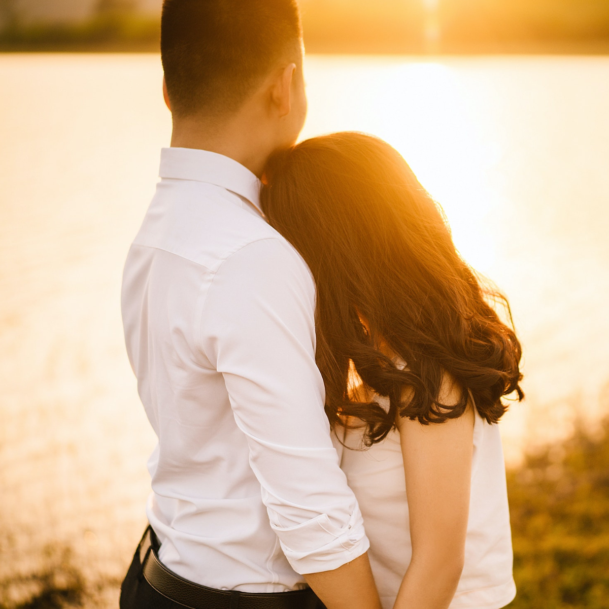 Signs of a Loyal Partner: 4 Indicators of Trust and Fidelity