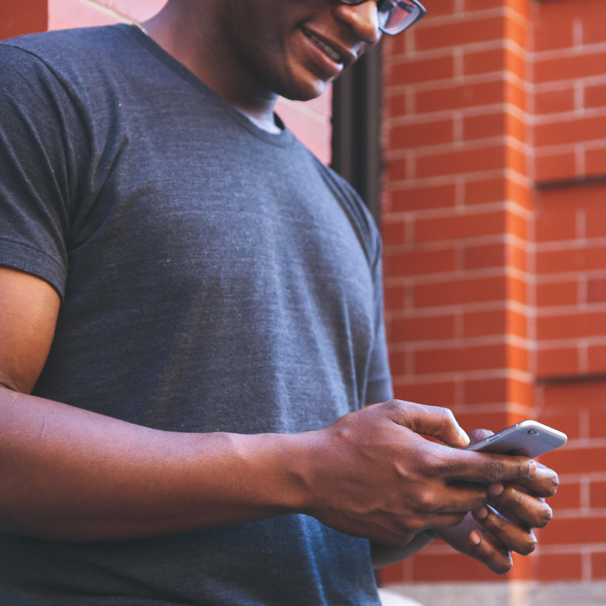 Decoding Text Messages: 4 Signs He Might Like You More Than a Friend