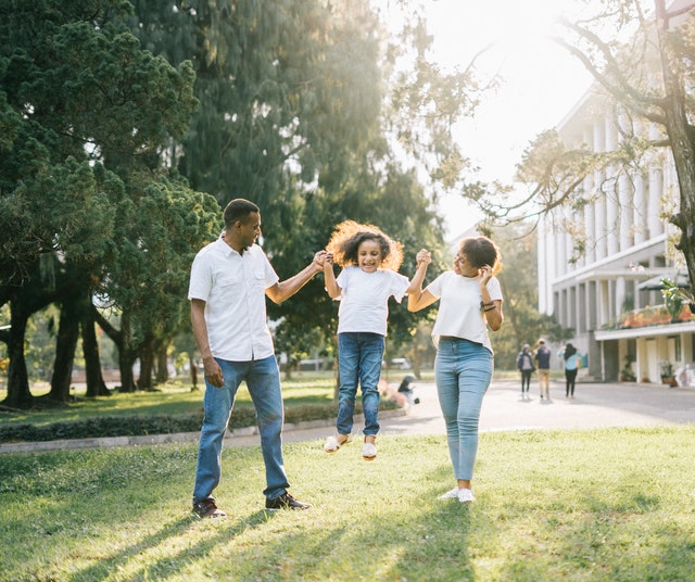 Navigating In-Law Living Arrangements: A Guide for Maintaining Boundaries