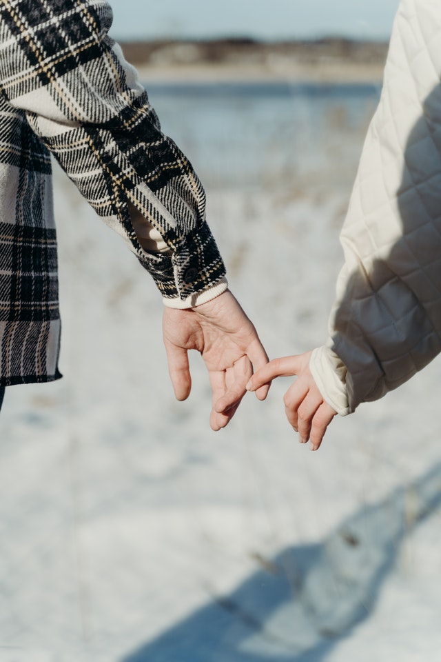 Navigating Romantic Feelings: Advice for Being in Love with Two Friends