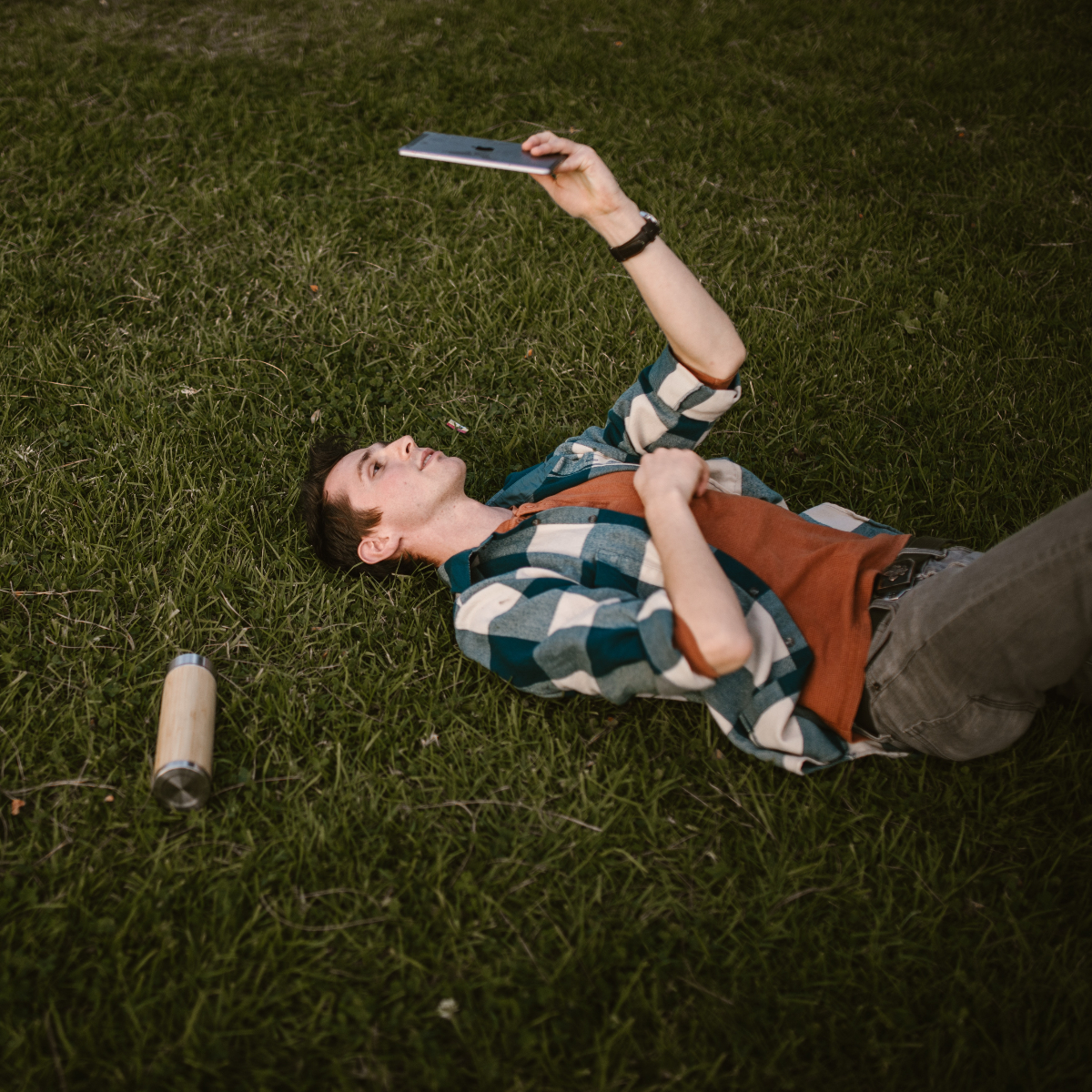 Maintaining Long-Distance Relationships: 4 Proven Tips for Success