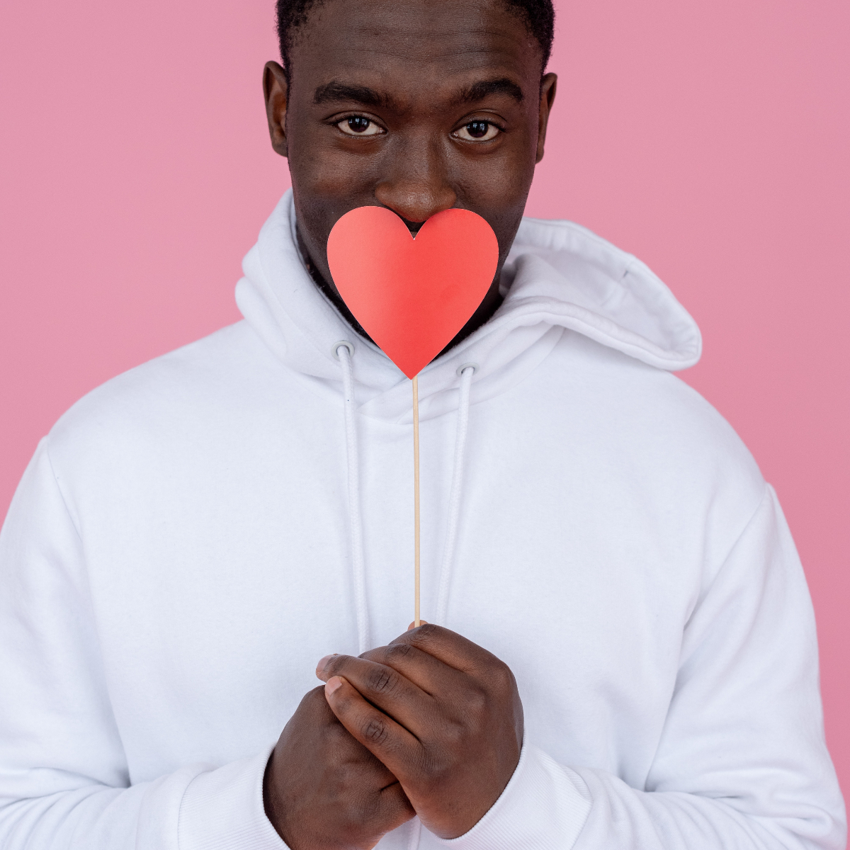 Navigating Post-Breakup: 4 Ways to Ask Someone Out Respectfully
