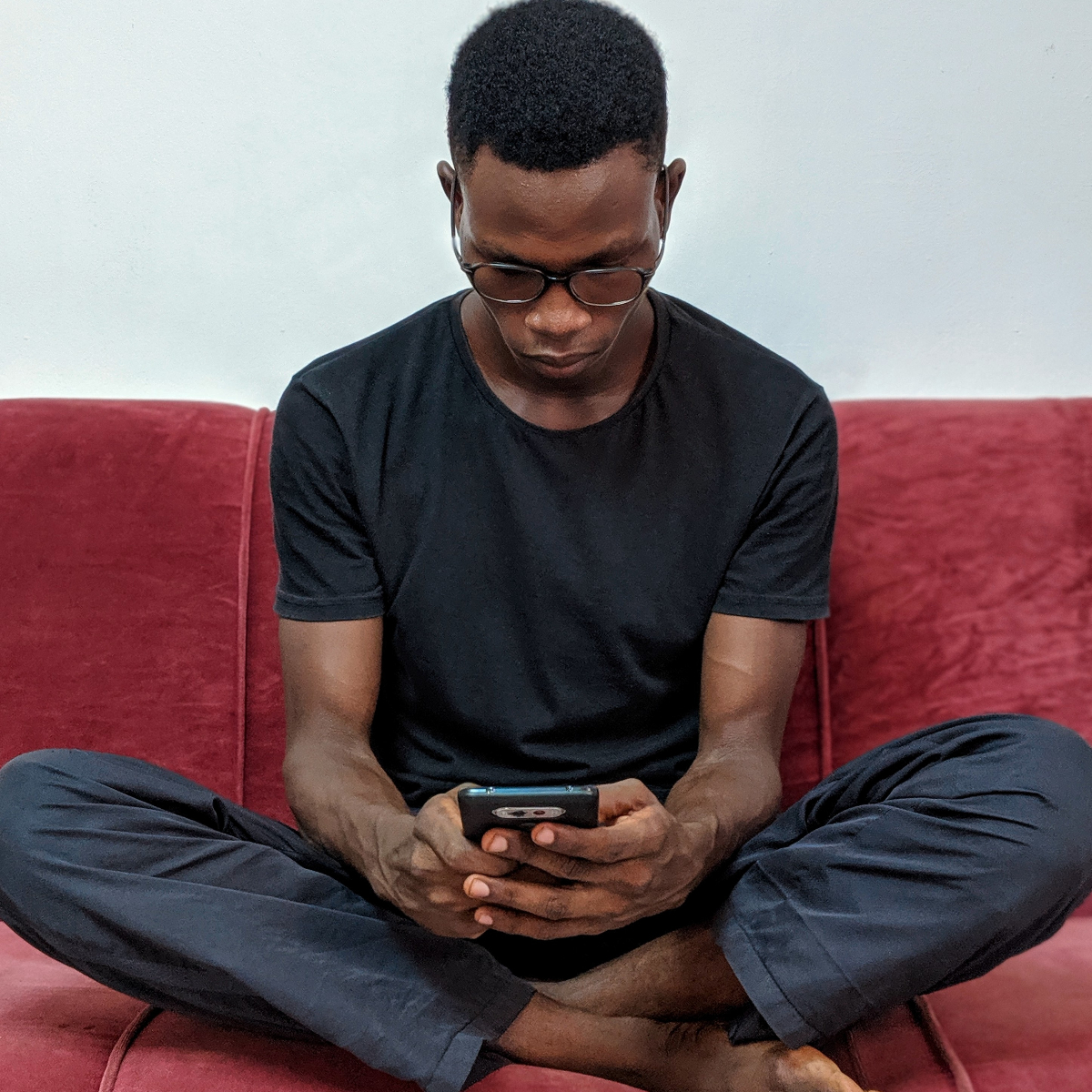 4 Ways to Build Connections & Combat Loneliness During COVID-19