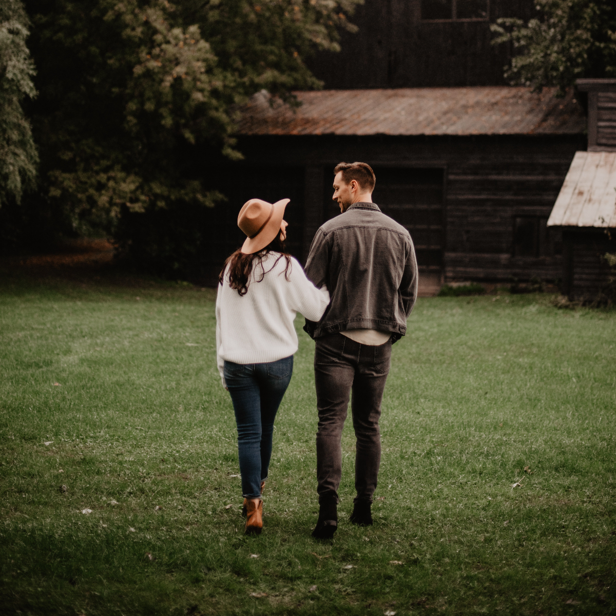 How to Attract Him: 4 Proven Tips to Impress Men