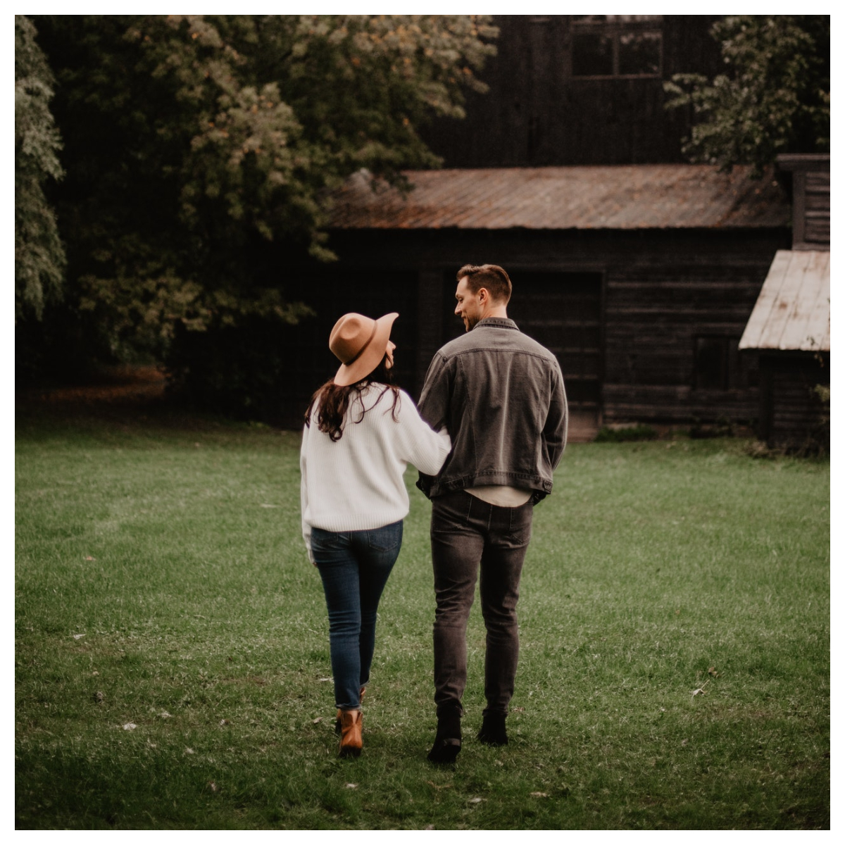 Recognizing Red Flags: 4 Signs You Might Be With the Wrong Person