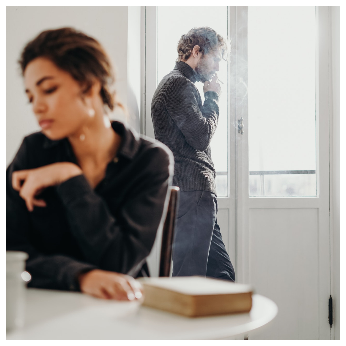 Recognizing Red Flags: 4 Signs You Might Be With the Wrong Person