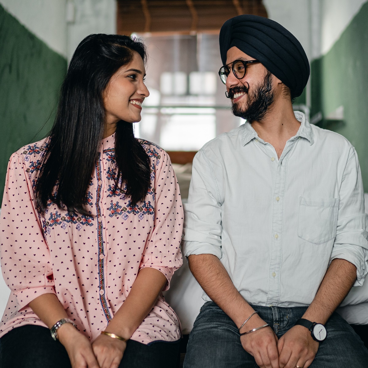 Recognizing Healthy Relationships: Key Green Flags of a Soulmate