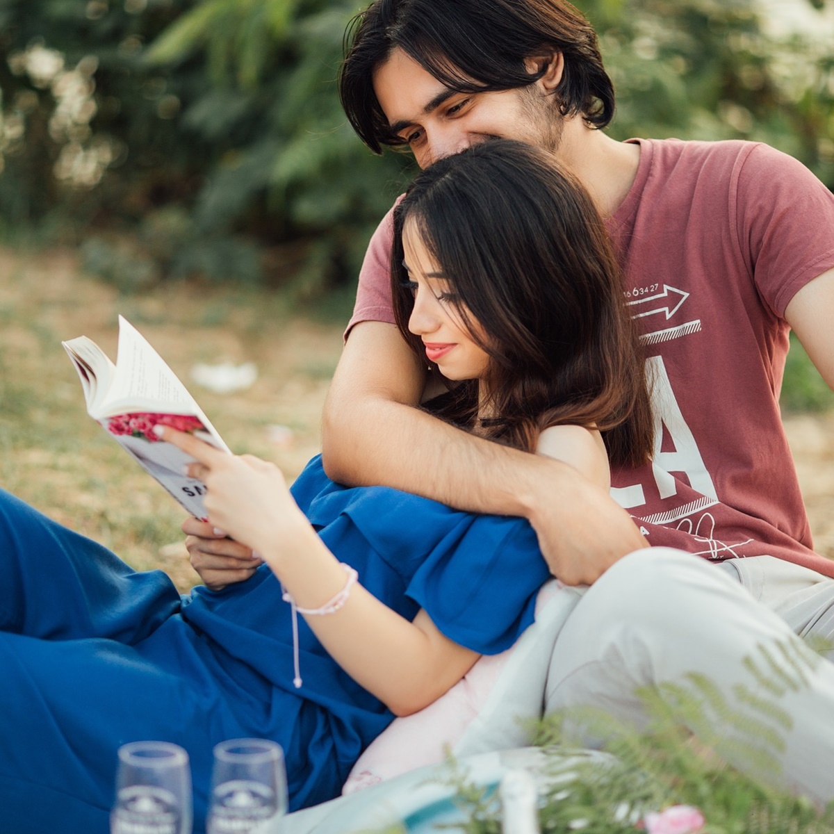 Unique Date Ideas for Book Lovers: Delight Your Bibliophile Partner
