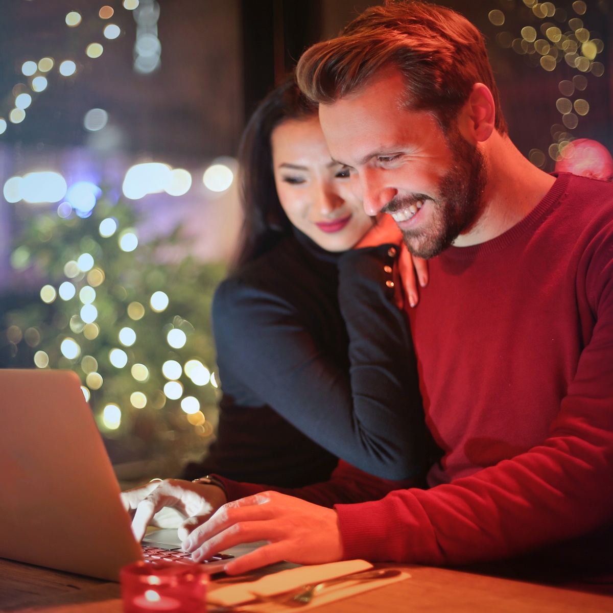 Unique Date Ideas for Book Lovers: Delight Your Bibliophile Partner