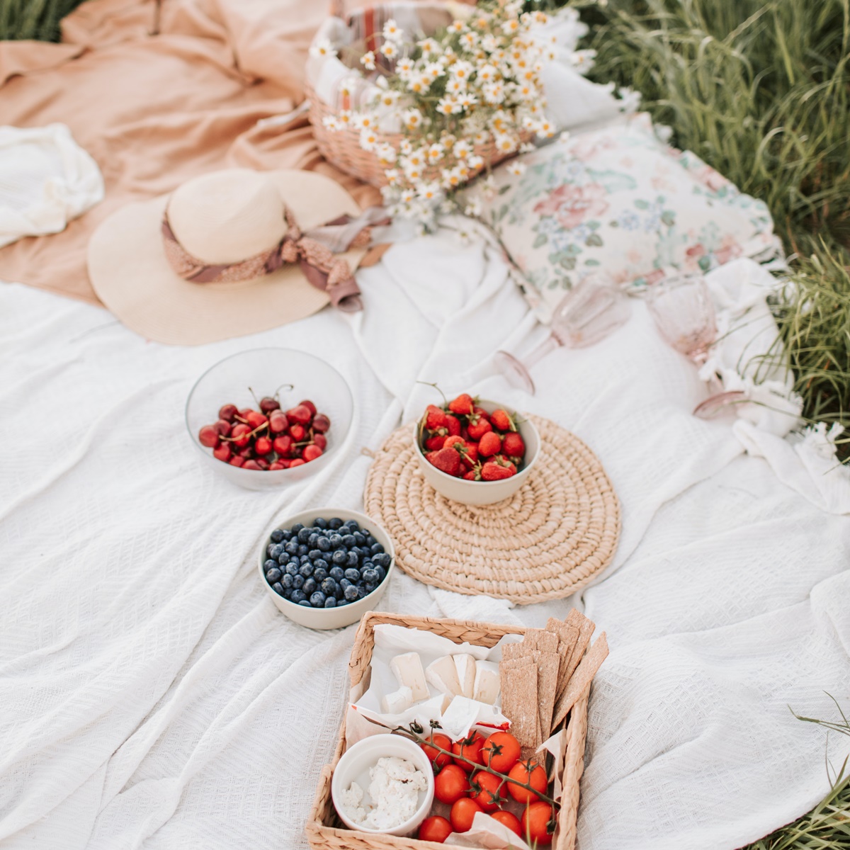 Creative & Affordable Date Ideas to Impress Your Partner