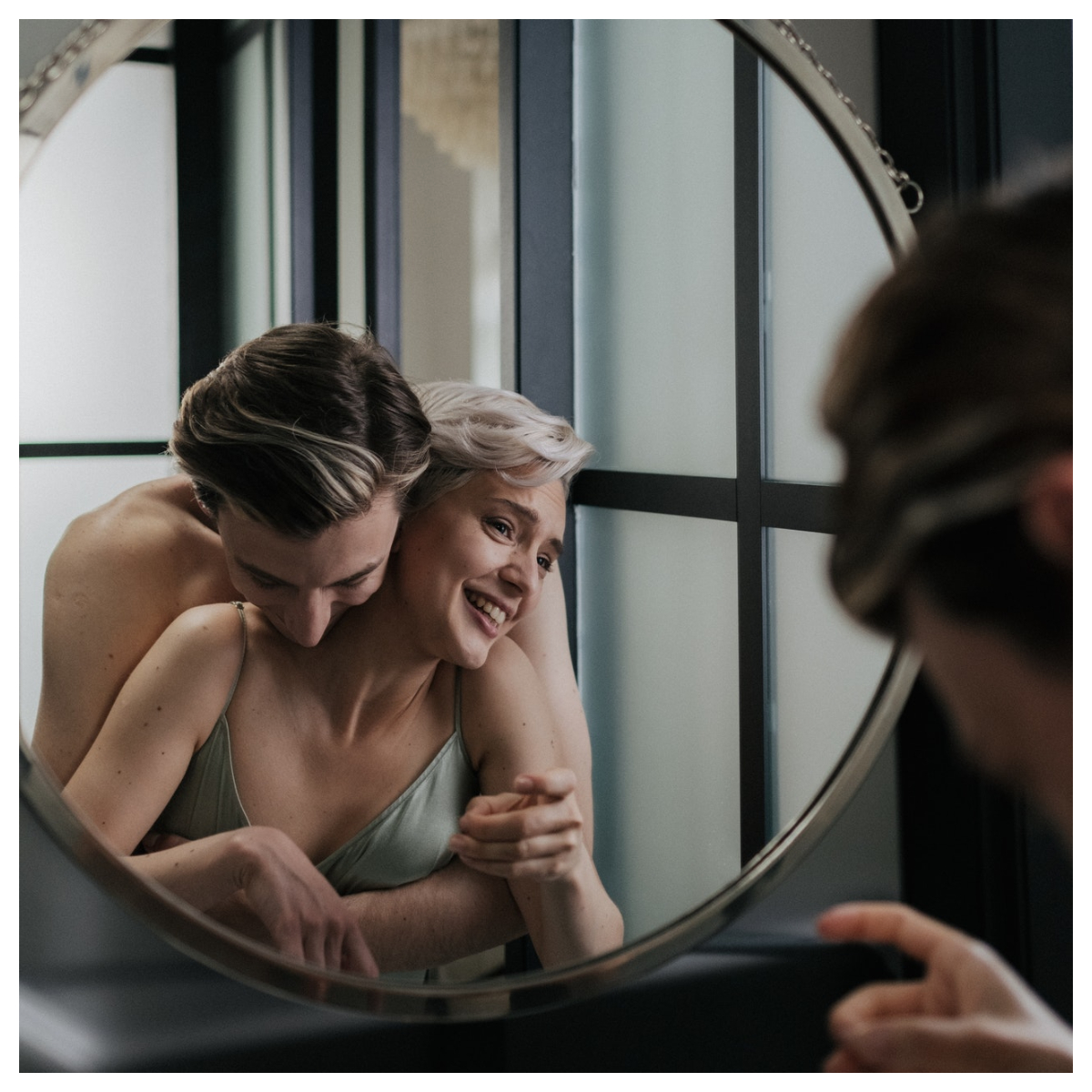 Is This The One? 3 Signs of a Soulmate Connection