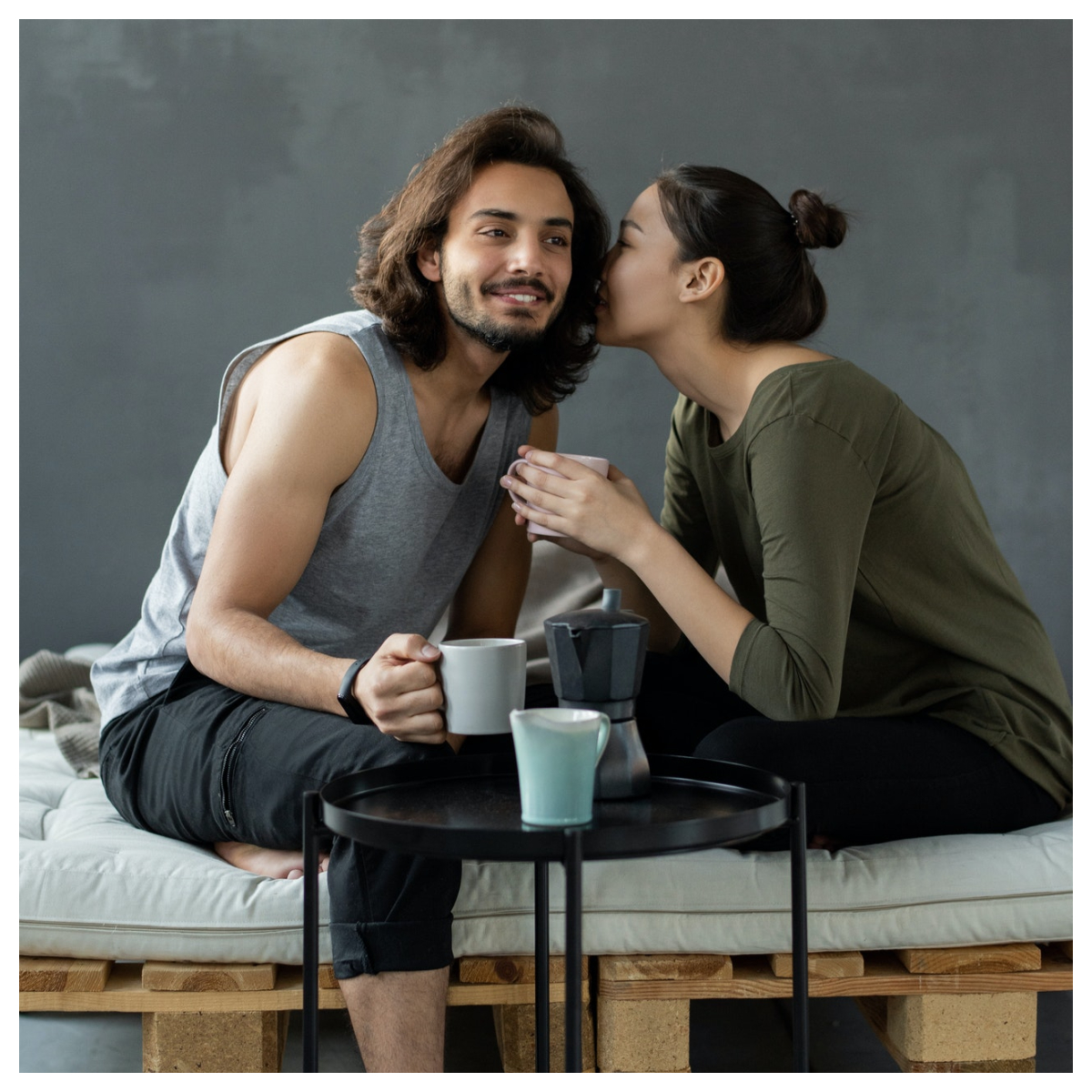 Building Strong Relationships: 4 Essential Rules for Lasting Happiness
