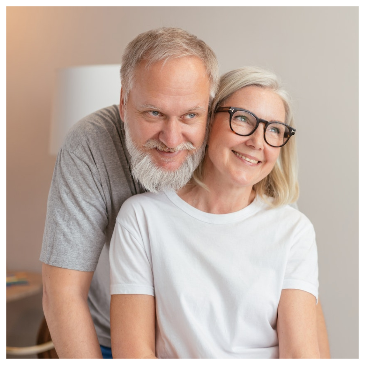 Age Gap Relationships: Expert Insights & Considerations