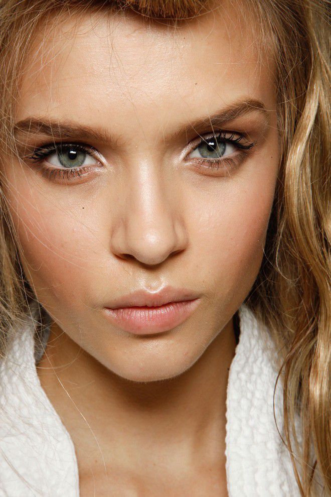 Mastering Eye Makeup: A Simple Guide for Beginners