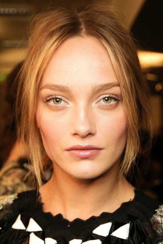 Mastering Eye Makeup: A Simple Guide for Beginners