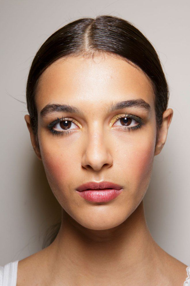 Mastering Eye Makeup: A Simple Guide for Beginners