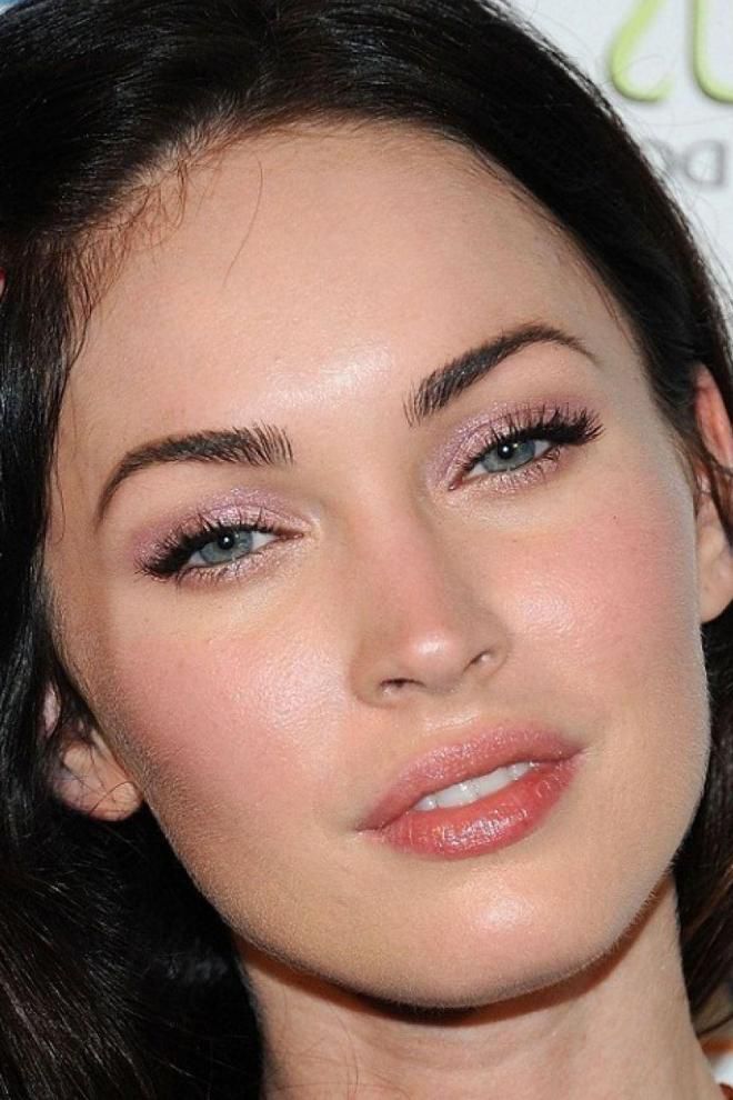 Mastering Eye Makeup: A Simple Guide for Beginners