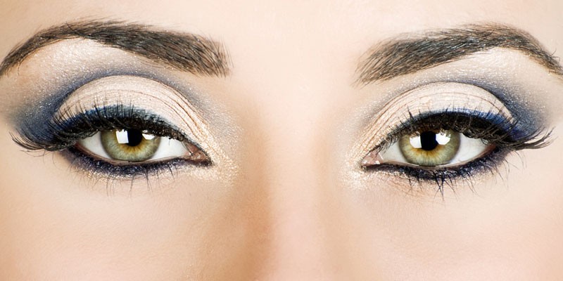 Green Eyeshadow Looks: Enhance Your Emerald & Olive Eyes - Tutorial & Tips