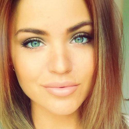 Green Eyeshadow Looks: Enhance Your Emerald & Olive Eyes - Tutorial & Tips