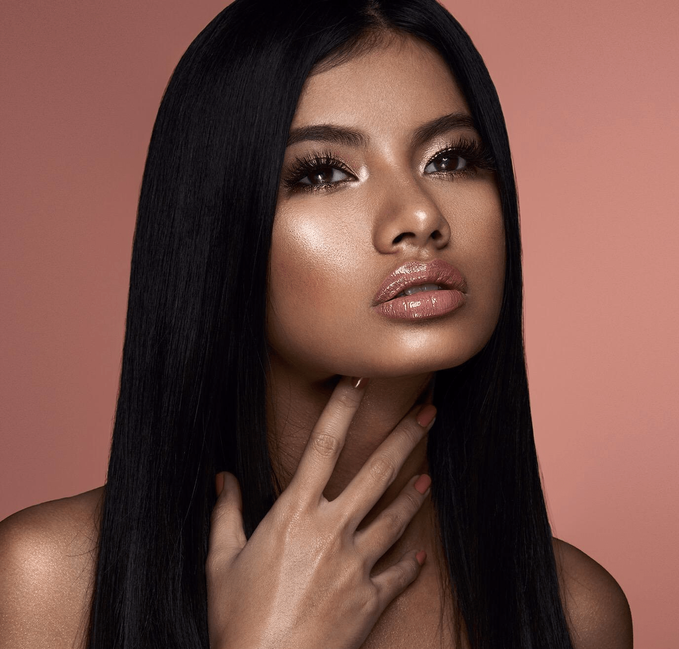 Evening Makeup for Brown Eyes: A Step-by-Step Guide with Green Shades