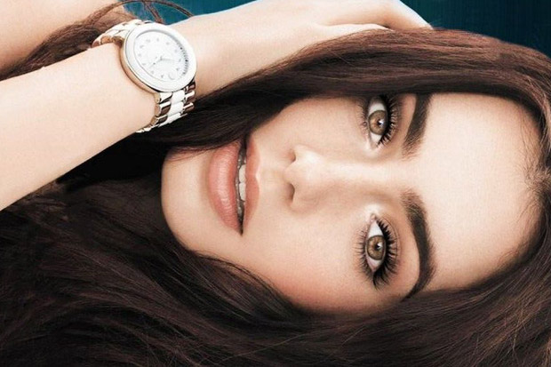 Evening Makeup for Brown Eyes: A Step-by-Step Guide with Green Shades