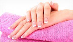 Strengthen Weak Nails: Prevent Breakage & Peeling - Expert Tips