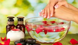 Strengthen Weak Nails: Prevent Breakage & Peeling - Expert Tips