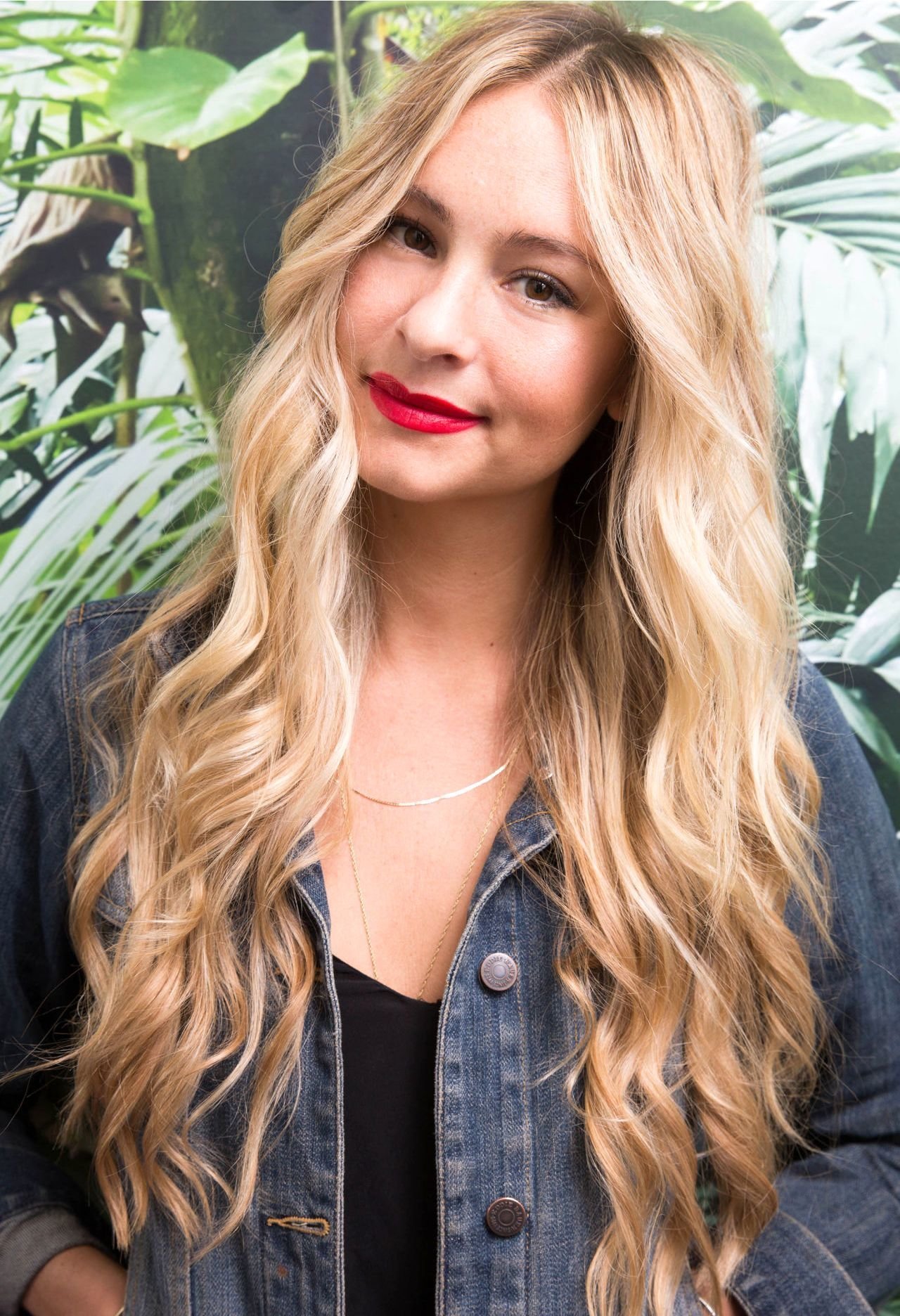 Long Hair Hairstyles & Styling: Ideas & Care Tips
