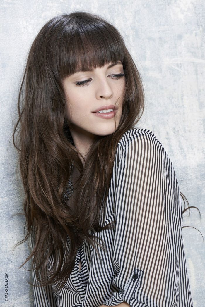 Long Hair Hairstyles & Styling: Ideas & Care Tips